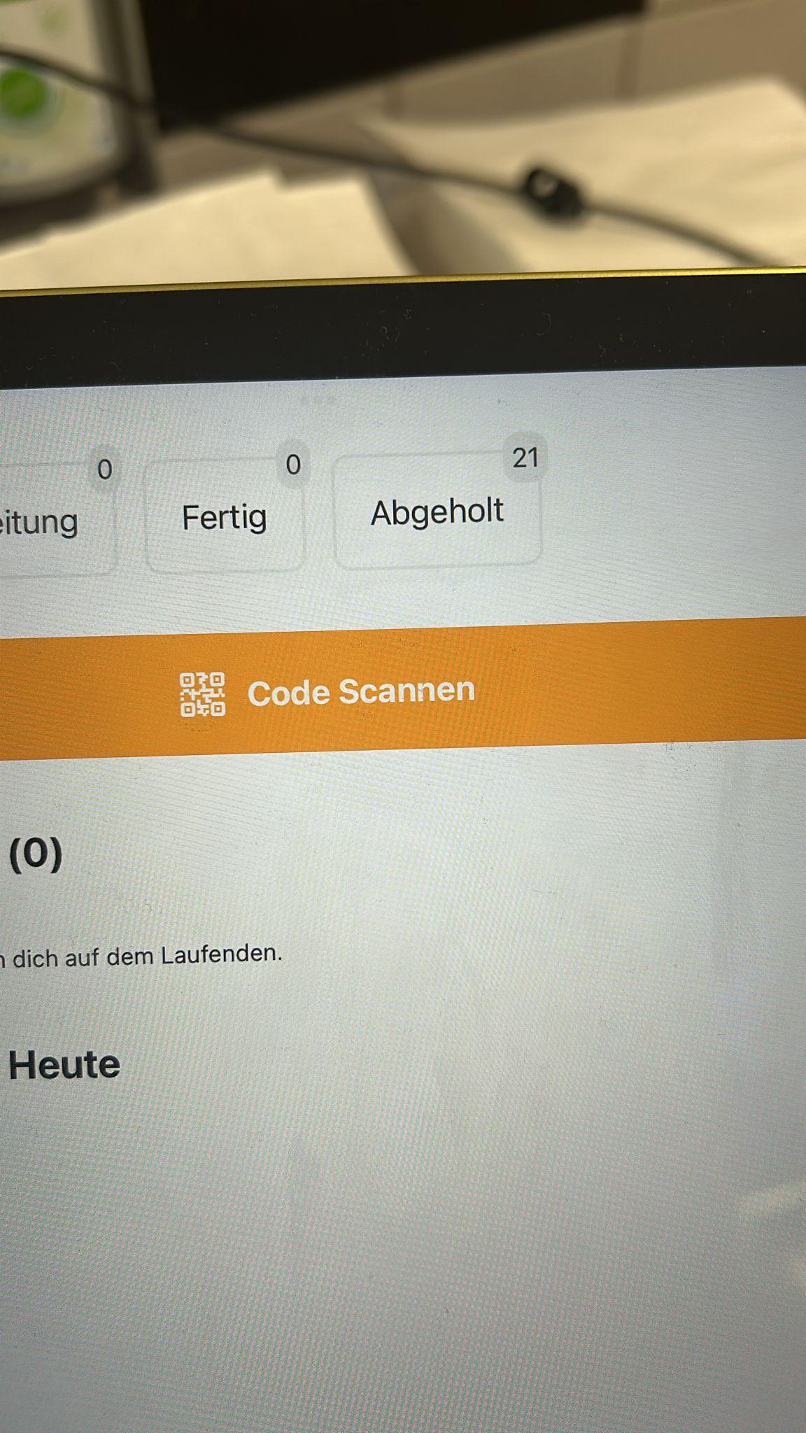 Detailaufnahme der Bestelloberfläche auf dem Tablet im Kantinenbetrieb.